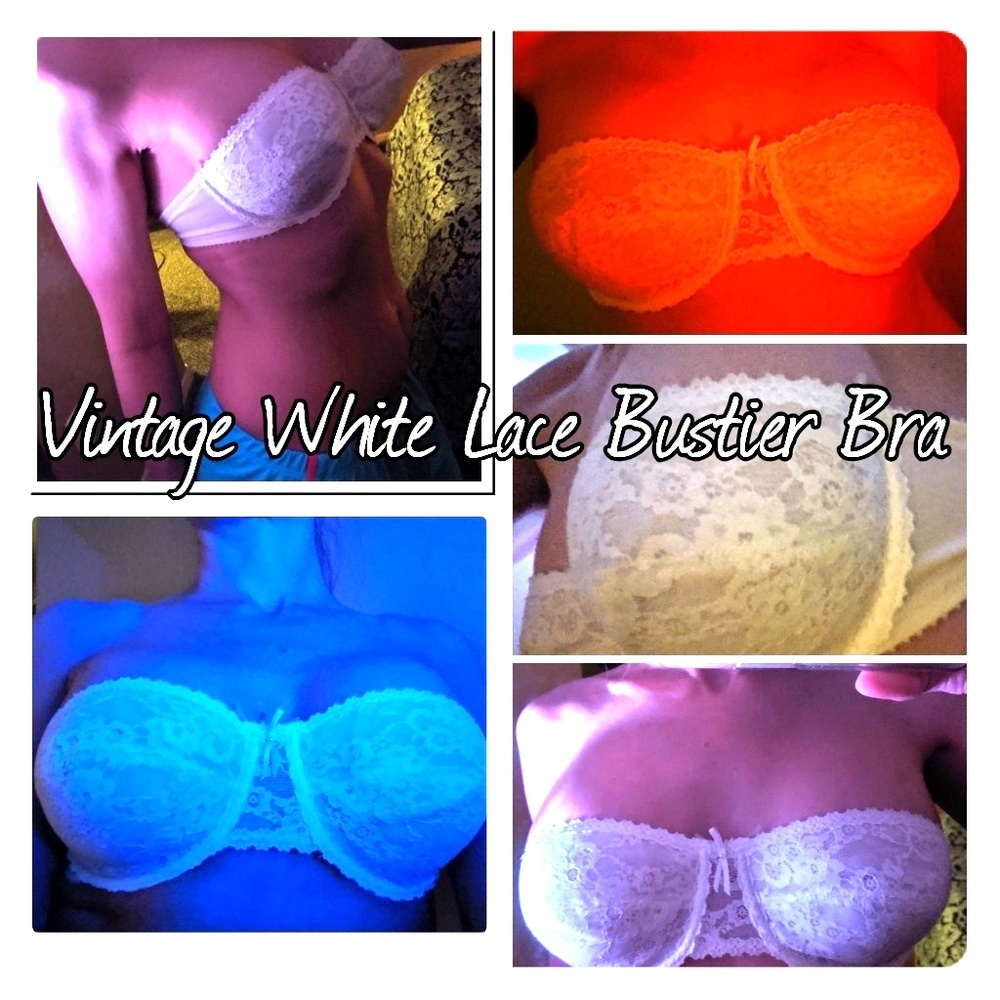 Vintage White Lace Strapless Bustier Bra 32C